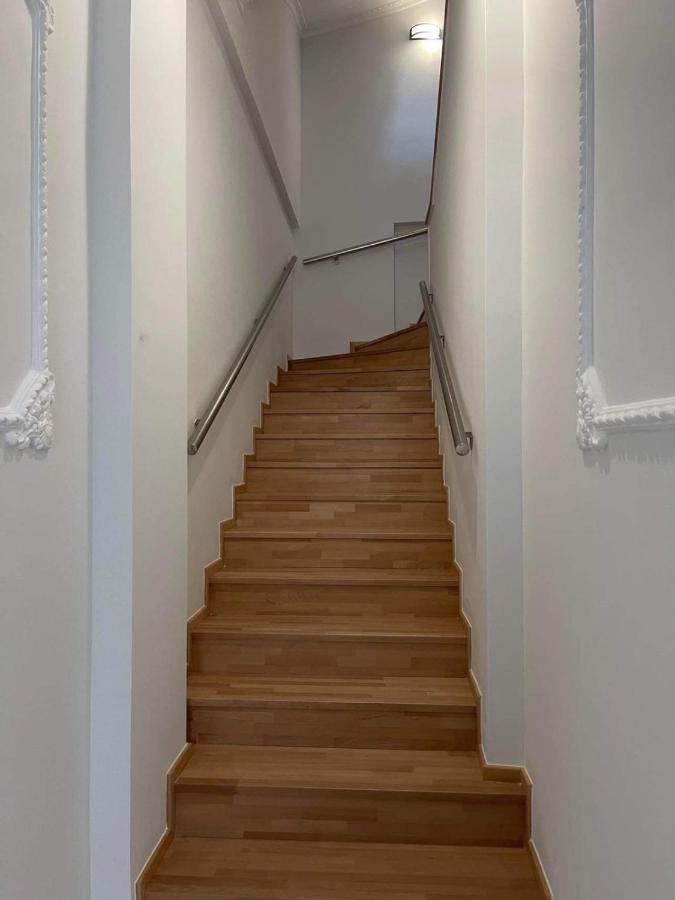 Kontis' Deluxe Furnished Apartment Loutráki Dış mekan fotoğraf